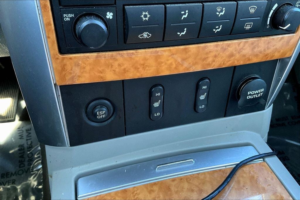 2008 Chrysler Aspen Limited