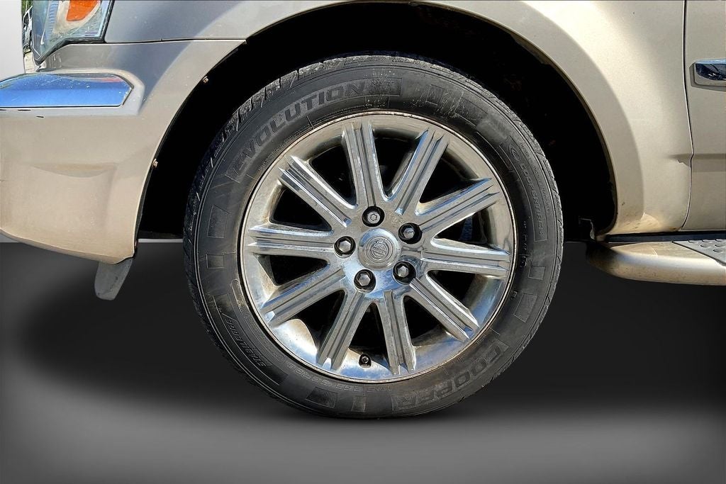 2008 Chrysler Aspen Limited