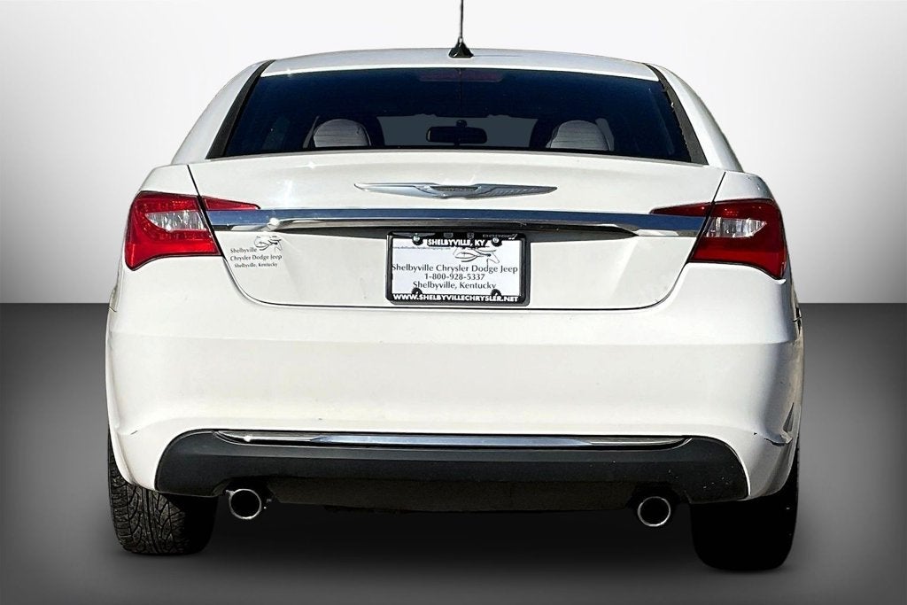 2013 Chrysler 200 LX