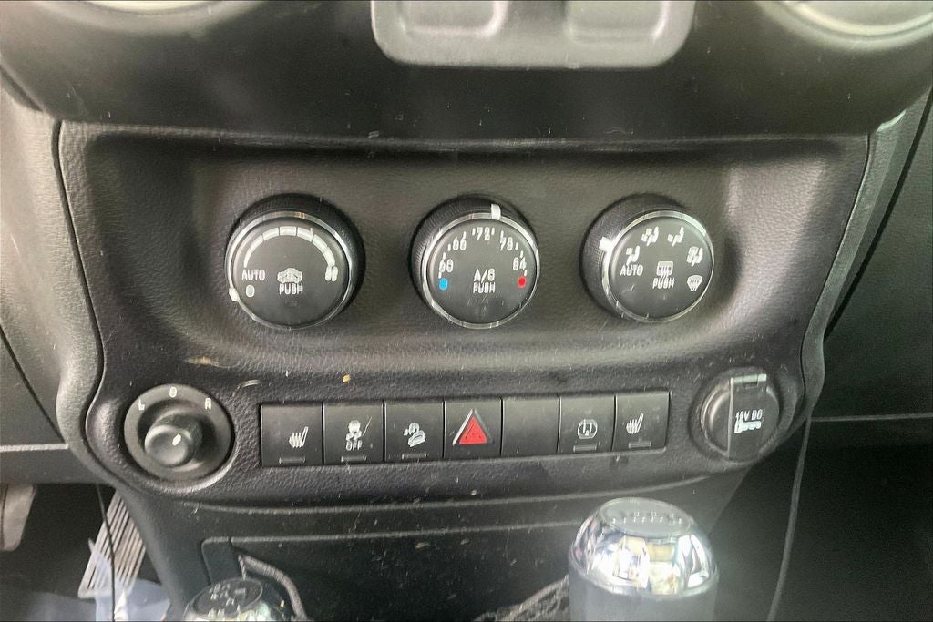 2015 Jeep Wrangler Sahara