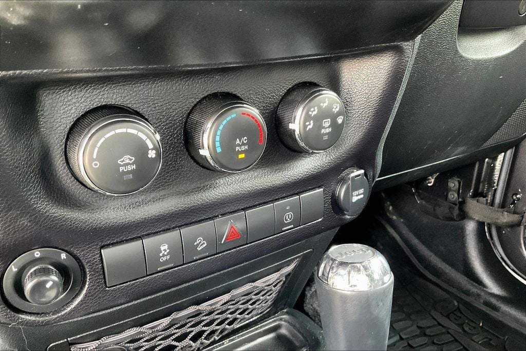 2017 Jeep Wrangler Unlimited Sport