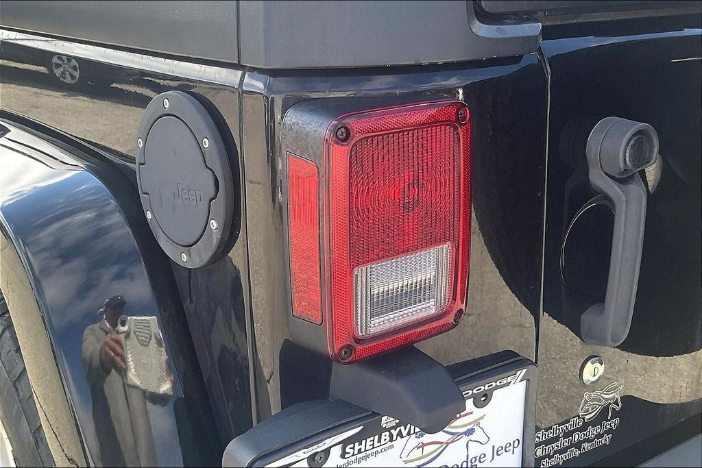 2014 Jeep Wrangler Unlimited Sahara