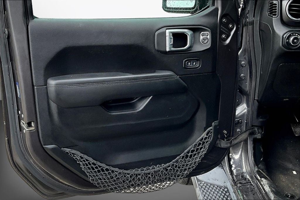 2021 Jeep Wrangler Unlimited Sahara Altitude
