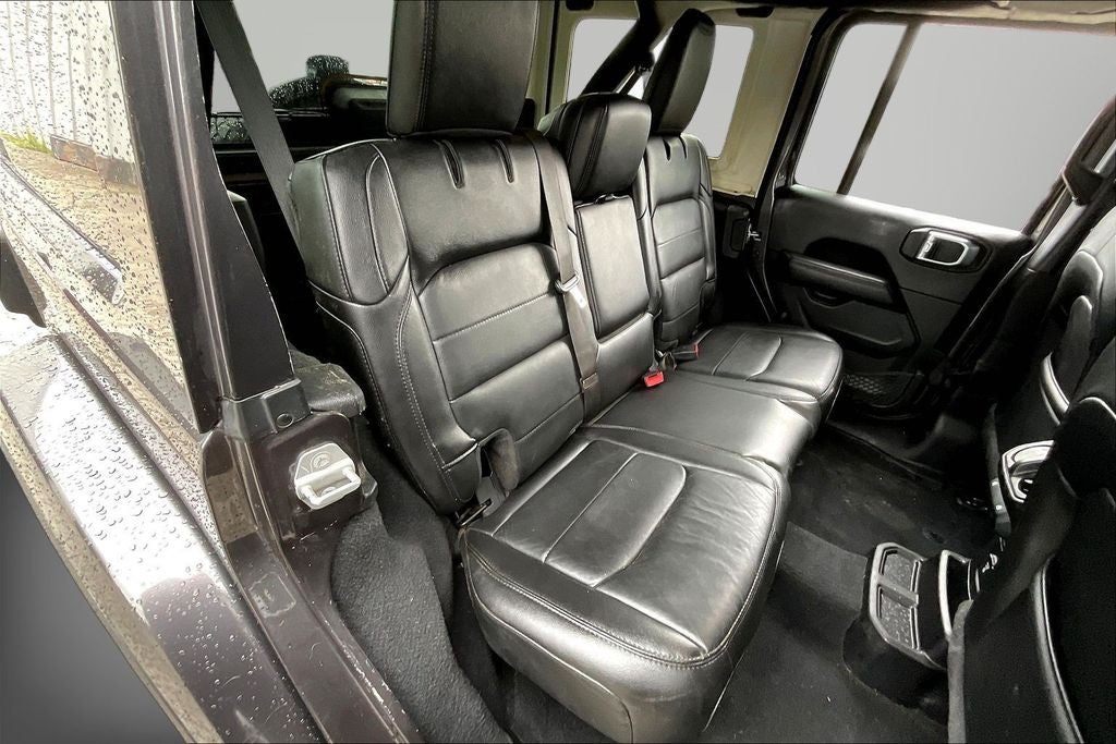 2021 Jeep Wrangler Unlimited Sahara Altitude
