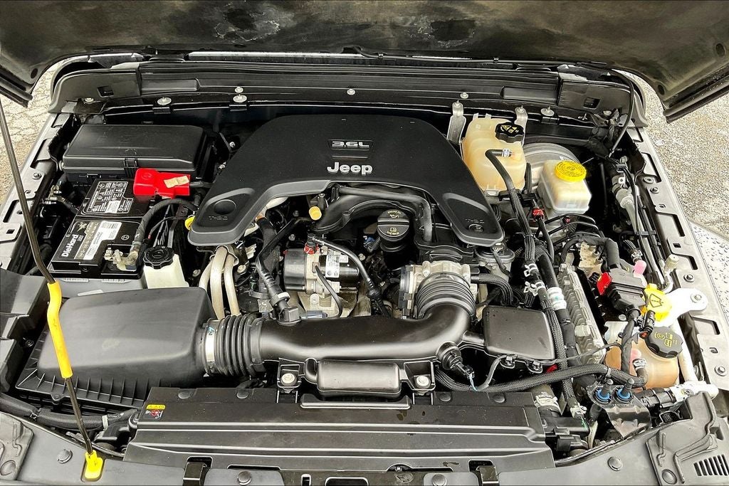 2021 Jeep Wrangler Unlimited Sahara Altitude