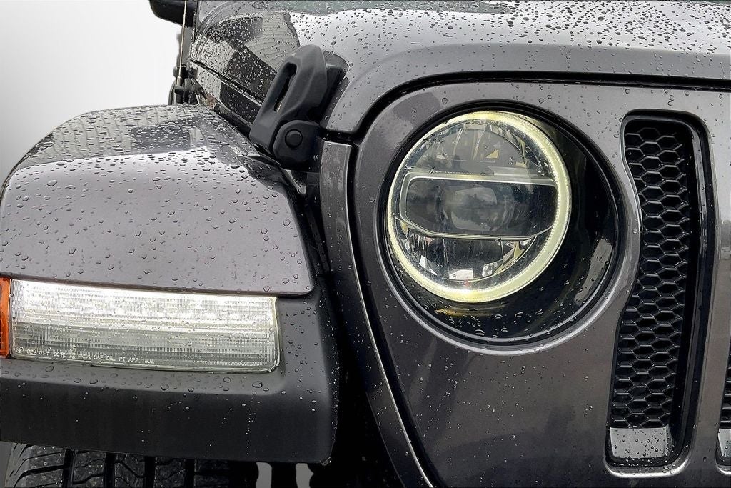 2021 Jeep Wrangler Unlimited Sahara Altitude