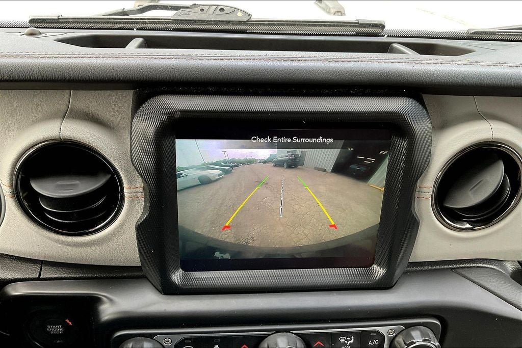 2022 Jeep Wrangler Unlimited Sahara High Altitude