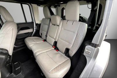 2022 Jeep Wrangler Unlimited Sahara High Altitude