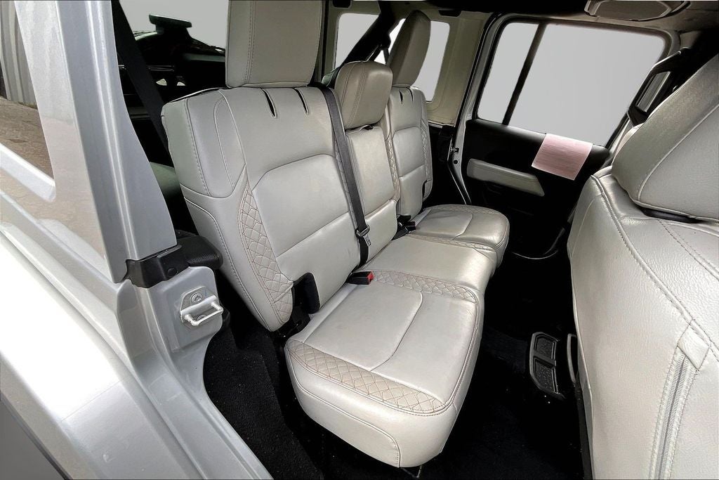 2022 Jeep Wrangler Unlimited Sahara High Altitude