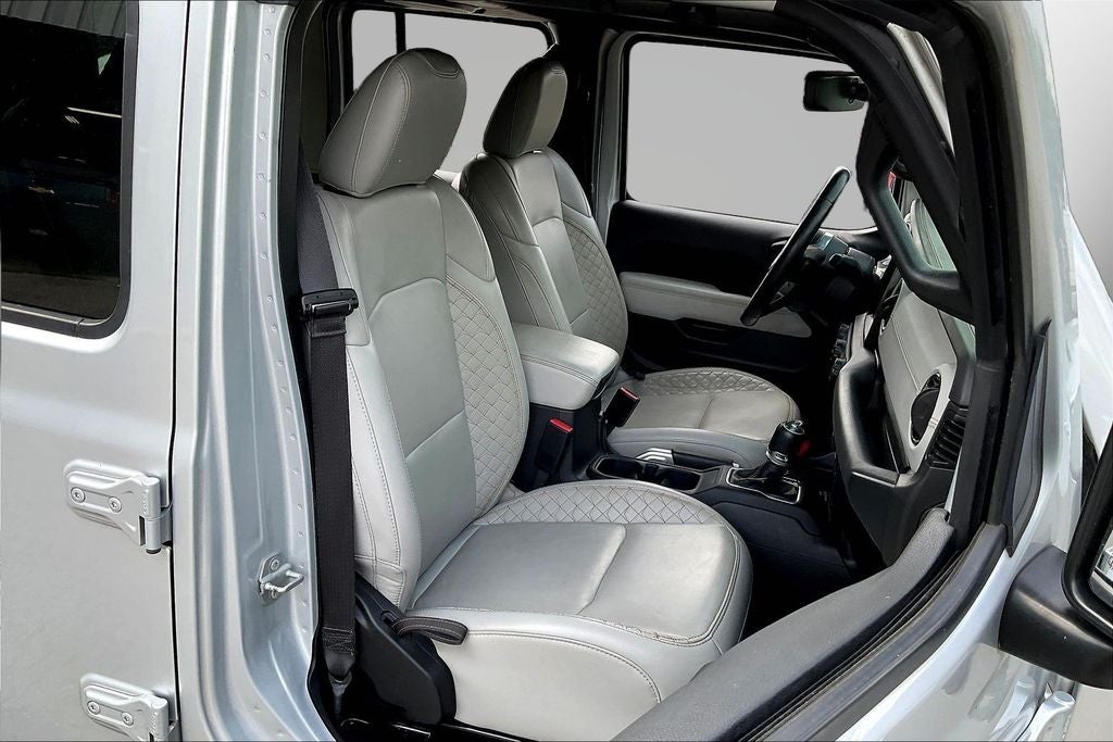 2022 Jeep Wrangler Unlimited Sahara High Altitude