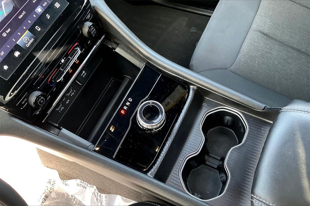 2024 Jeep Grand Cherokee Laredo