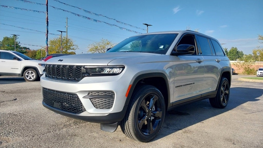 2025 Jeep Grand Cherokee GRAND CHEROKEE ALTITUDE X 4X4