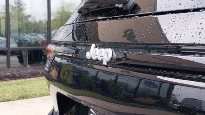 2025 Jeep Grand Cherokee Laredo X