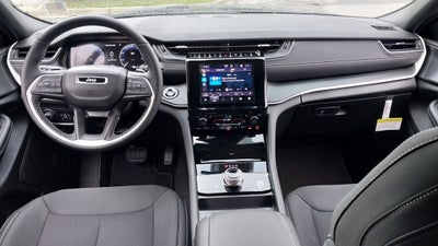 2025 Jeep Grand Cherokee Laredo X