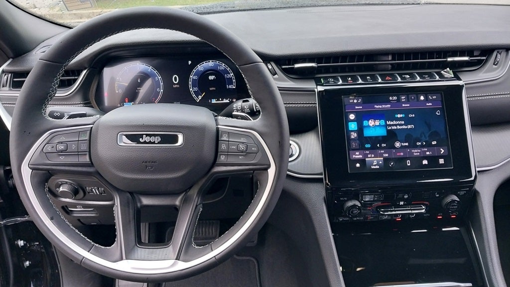 2025 Jeep Grand Cherokee Laredo X