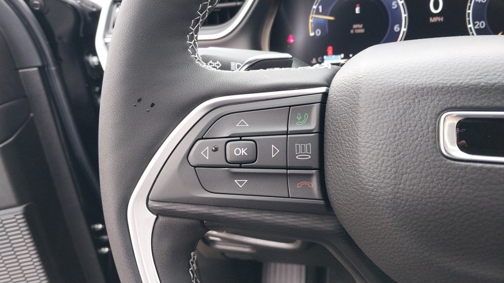 2025 Jeep Grand Cherokee Laredo X