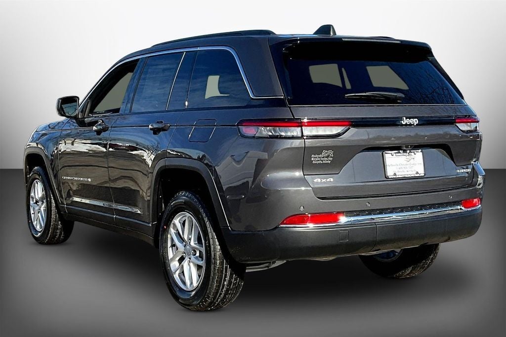 2026 Jeep Grand Cherokee Laredo