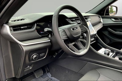2026 Jeep Grand Cherokee Laredo X