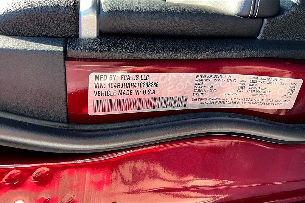 2026 Jeep Grand Cherokee Laredo