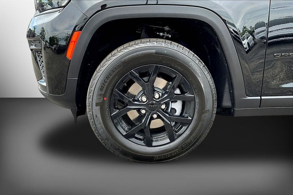 2026 Jeep Grand Cherokee Altitude