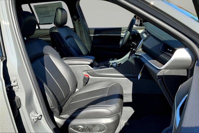 2027 Jeep Grand Cherokee Limited