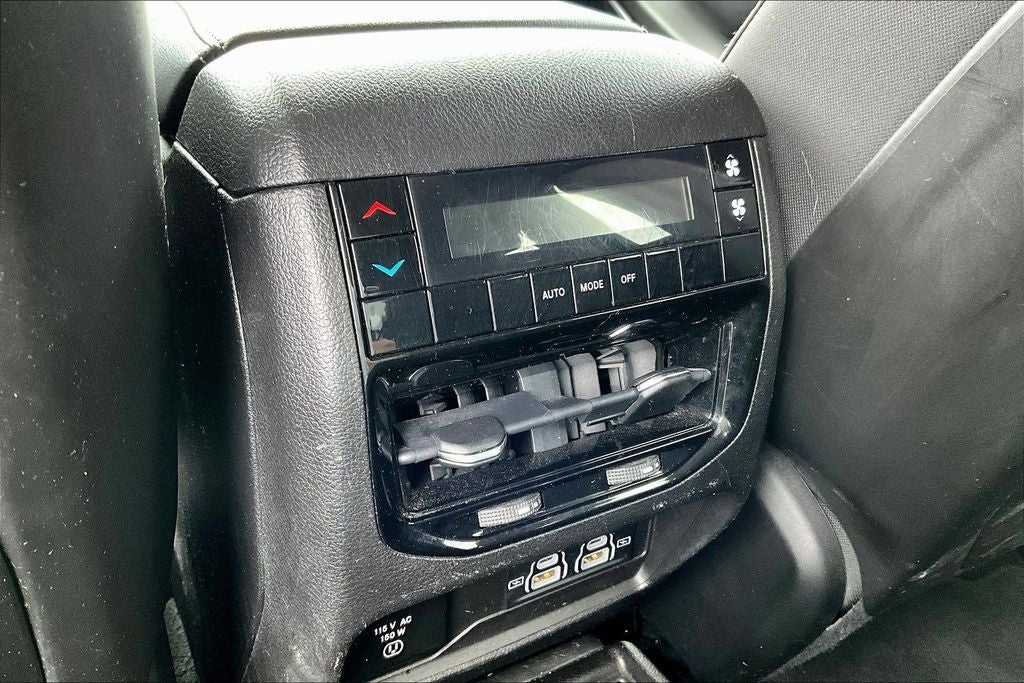 2021 Jeep Grand Cherokee L Laredo