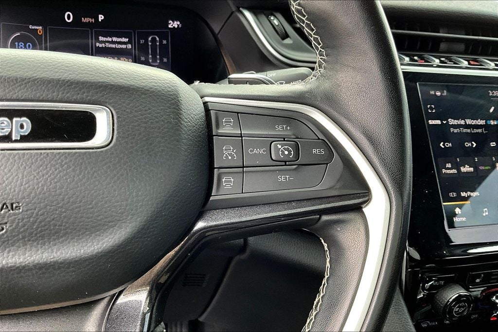 2021 Jeep Grand Cherokee L Laredo