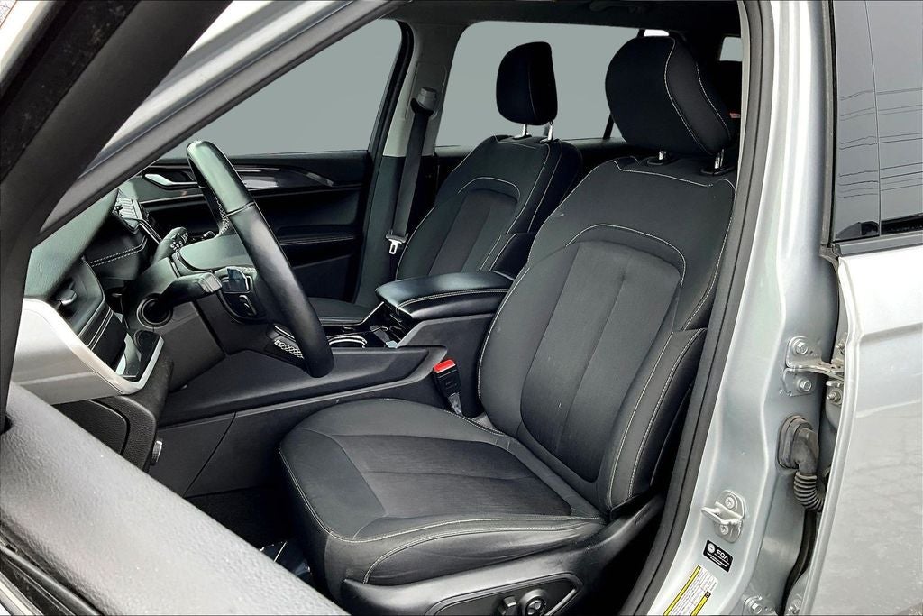 2021 Jeep Grand Cherokee L Laredo