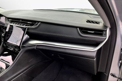 2021 Jeep Grand Cherokee L Laredo