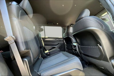 2026 Jeep Grand Cherokee L Laredo