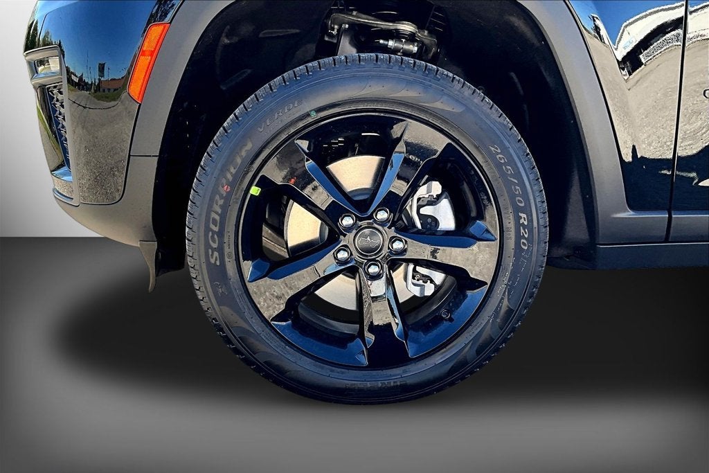 2027 Jeep Grand Cherokee L Limited