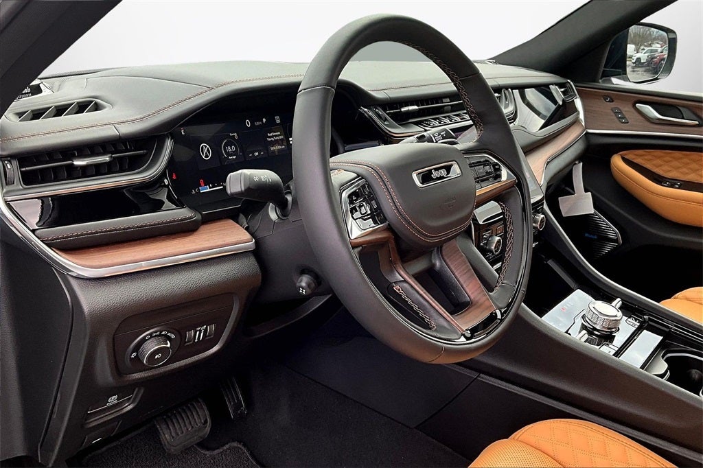 2025 Jeep Grand Cherokee L Summit