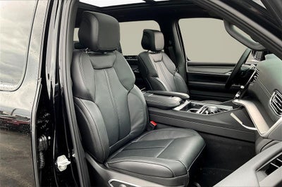 2026 Jeep Grand Wagoneer Base