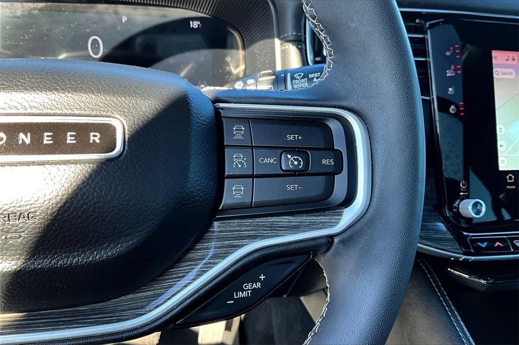 2022 Jeep Wagoneer Series III