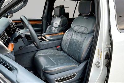 2022 Jeep Grand Wagoneer Series III