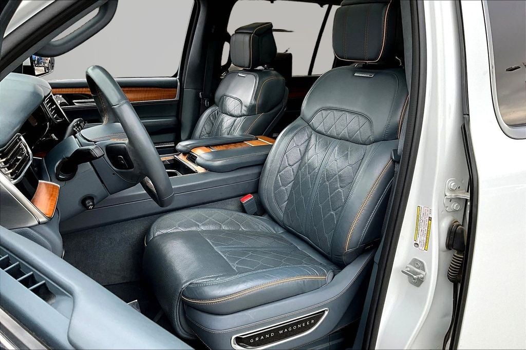 2022 Jeep Grand Wagoneer Series III