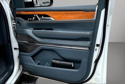 2022 Jeep Grand Wagoneer Series III