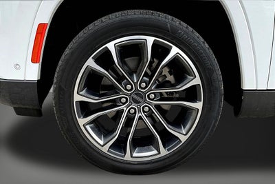 2022 Jeep Grand Wagoneer Series III