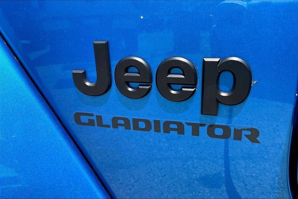 2022 Jeep Gladiator Willys