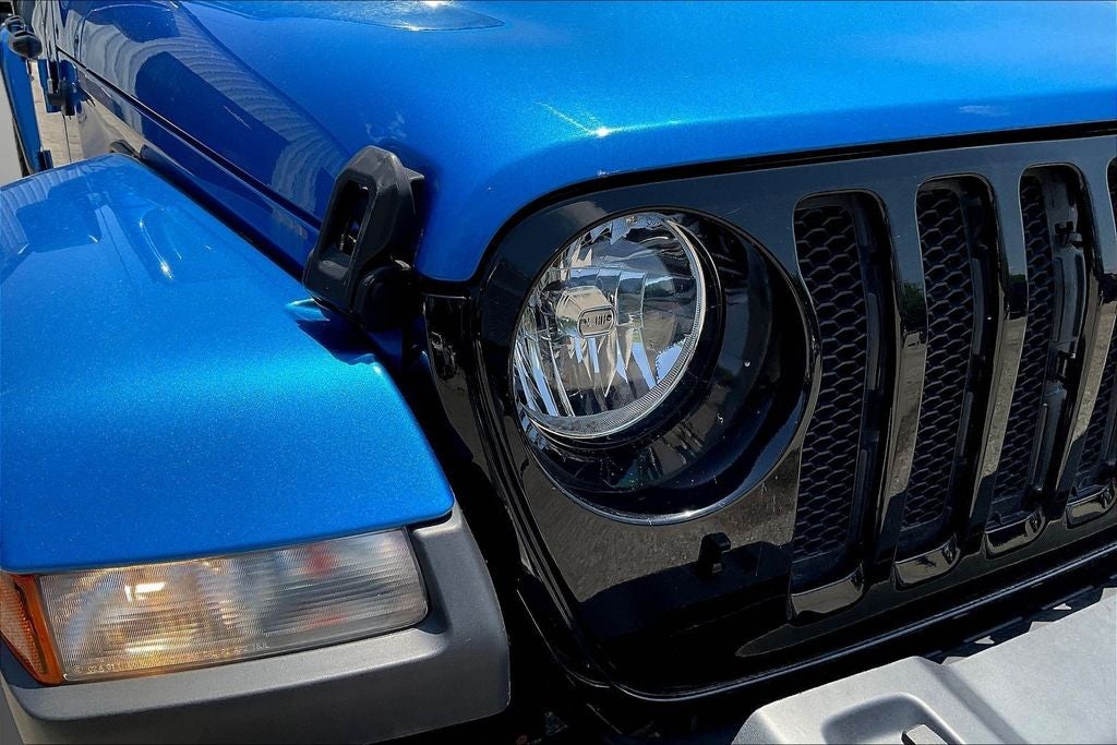 2022 Jeep Gladiator Willys