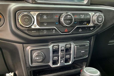 2020 Jeep Gladiator Sport