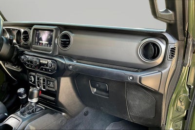 2022 Jeep Gladiator Sport