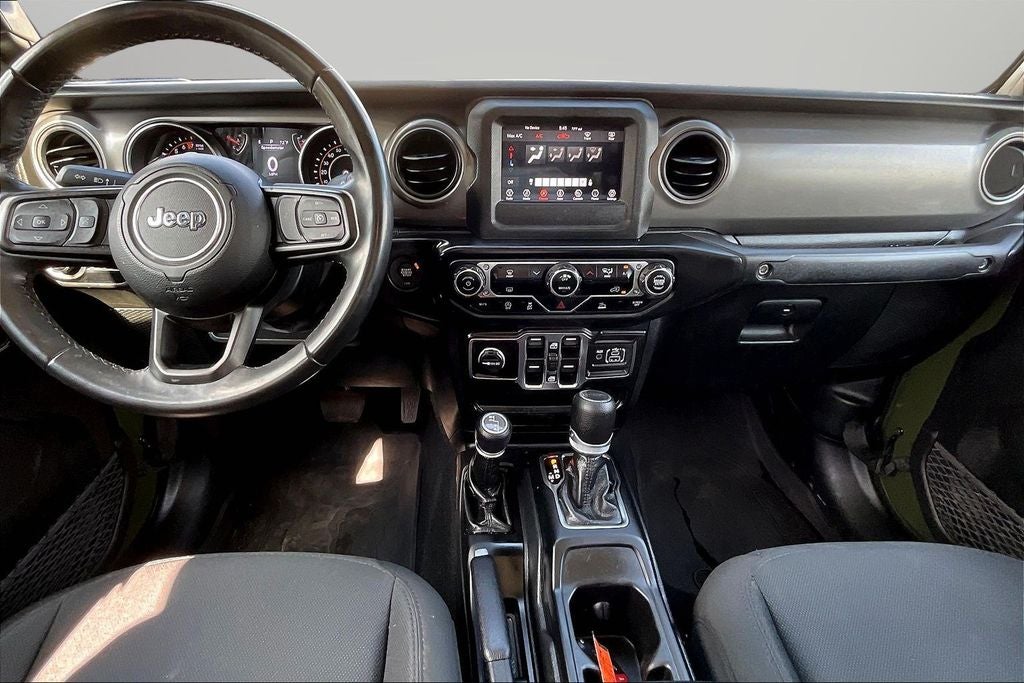 2022 Jeep Gladiator Sport