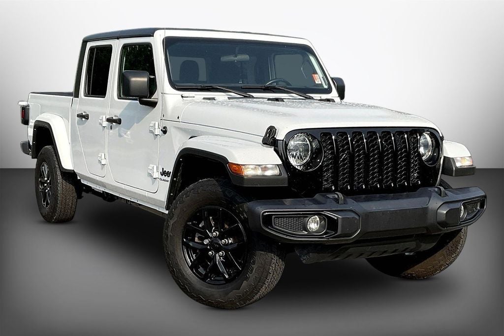 2022 Jeep Gladiator Sport