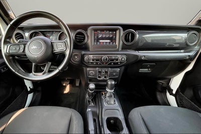 2022 Jeep Gladiator Sport