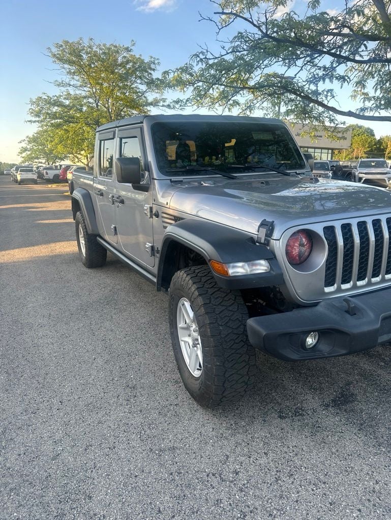 2020 Jeep Gladiator Sport