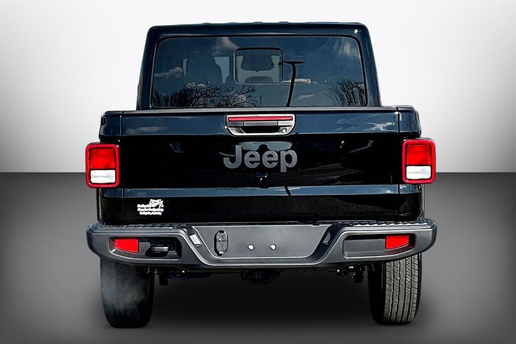 2026 Jeep Gladiator Sport S photo 4