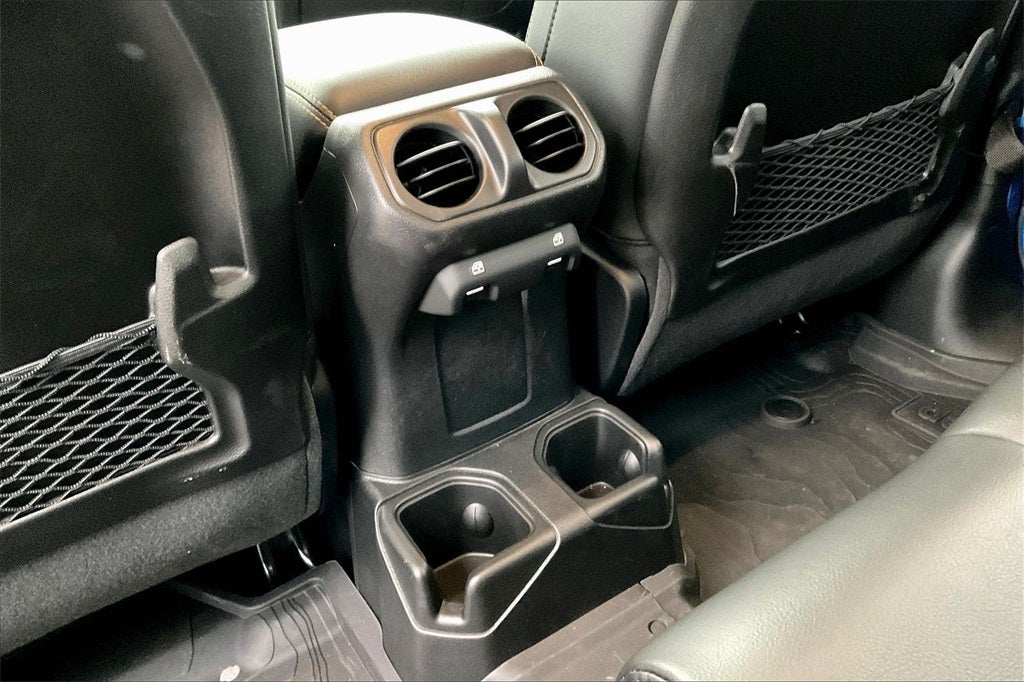 2025 Jeep Gladiator High Tide