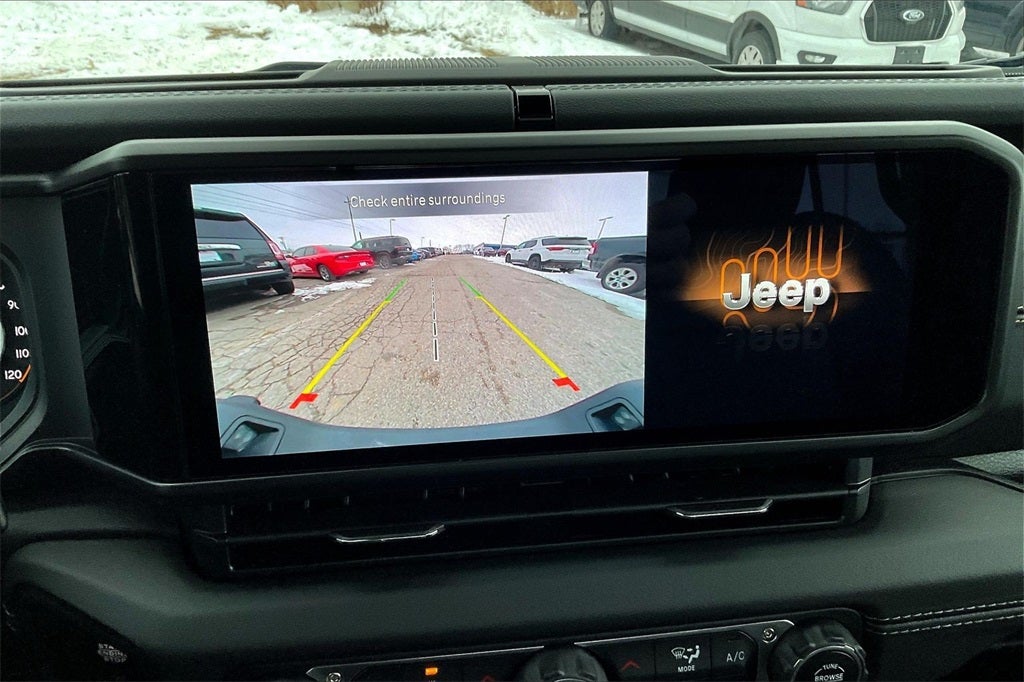 2025 Jeep Gladiator High Tide