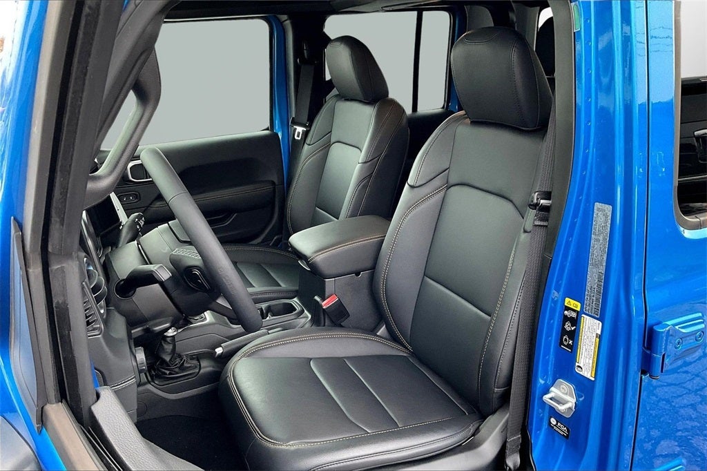 2025 Jeep Gladiator High Tide